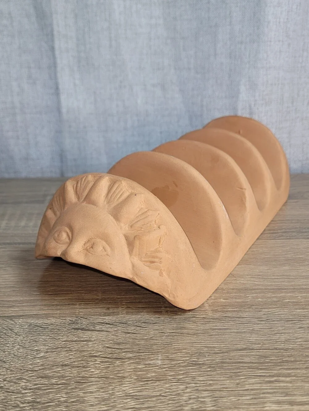 Bentson-West Terracotta Sun Accent Taco Holder Natural Terra Cotta Vintage